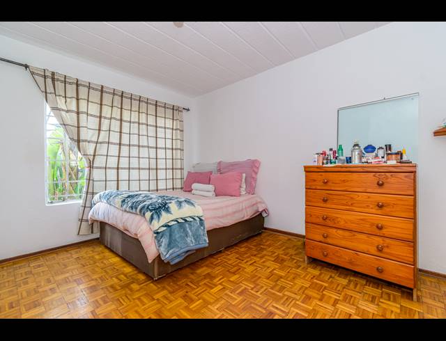 3 BEDROOM APARTMENT BLOCK TO LET IN MORNINGSIDE